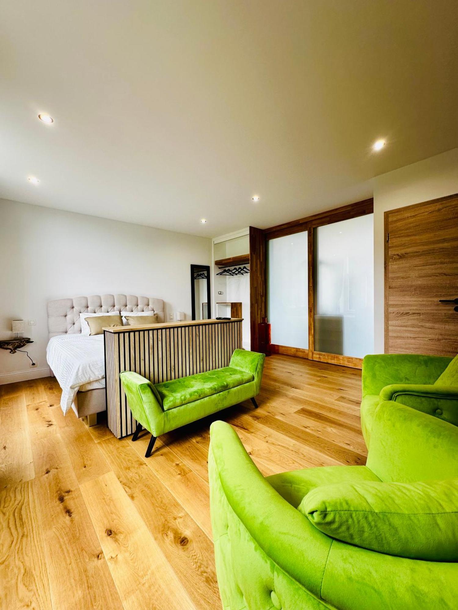 Suite De Luxe Au Chateau 105 Tinlot Exterior foto